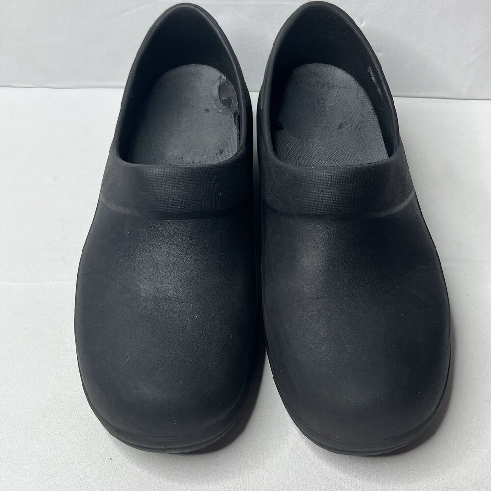 Crocs Shoes Neria Pro 2 Black Slip Resistant Clogs Womens Size 10 PLS READ - Picture 2 of 10